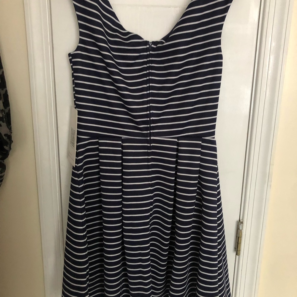 NWT Emerald Sundae Blue striped Dress, sized medium, Juniors - Picture 2 of 4